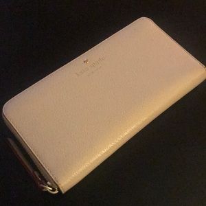 Kate Spade Continental Wallet